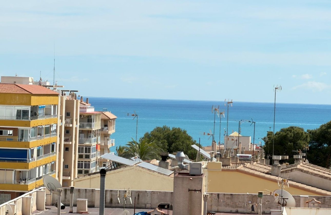 Resale - Apartment -
Torrevieja - Punta Prima