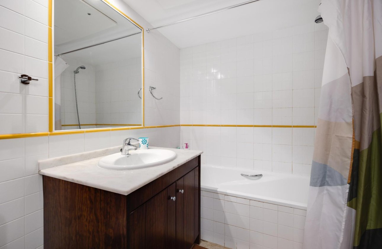Resale - Apartment -
Torrevieja - Punta Prima