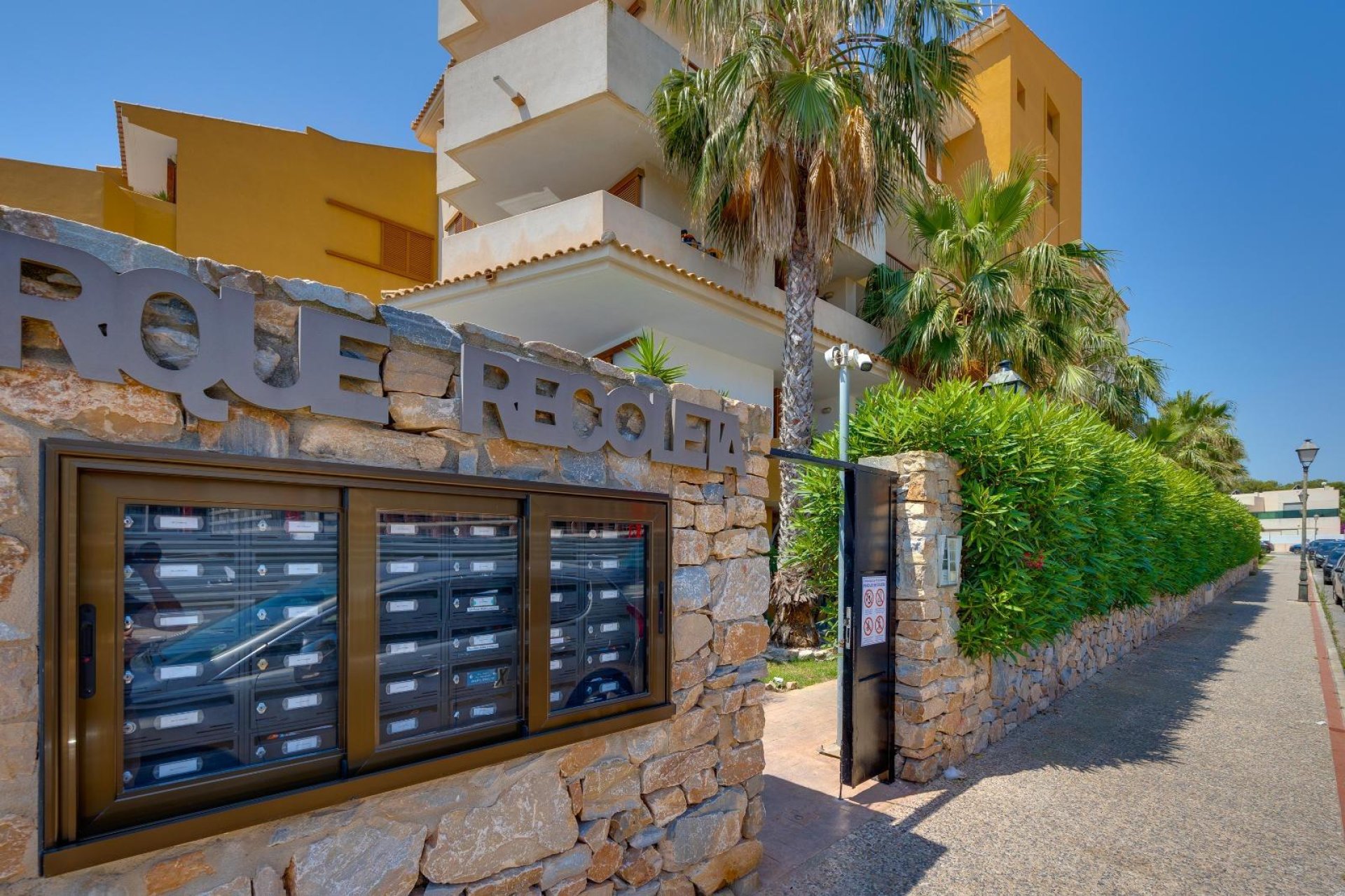 Resale - Apartment -
Torrevieja - Punta Prima