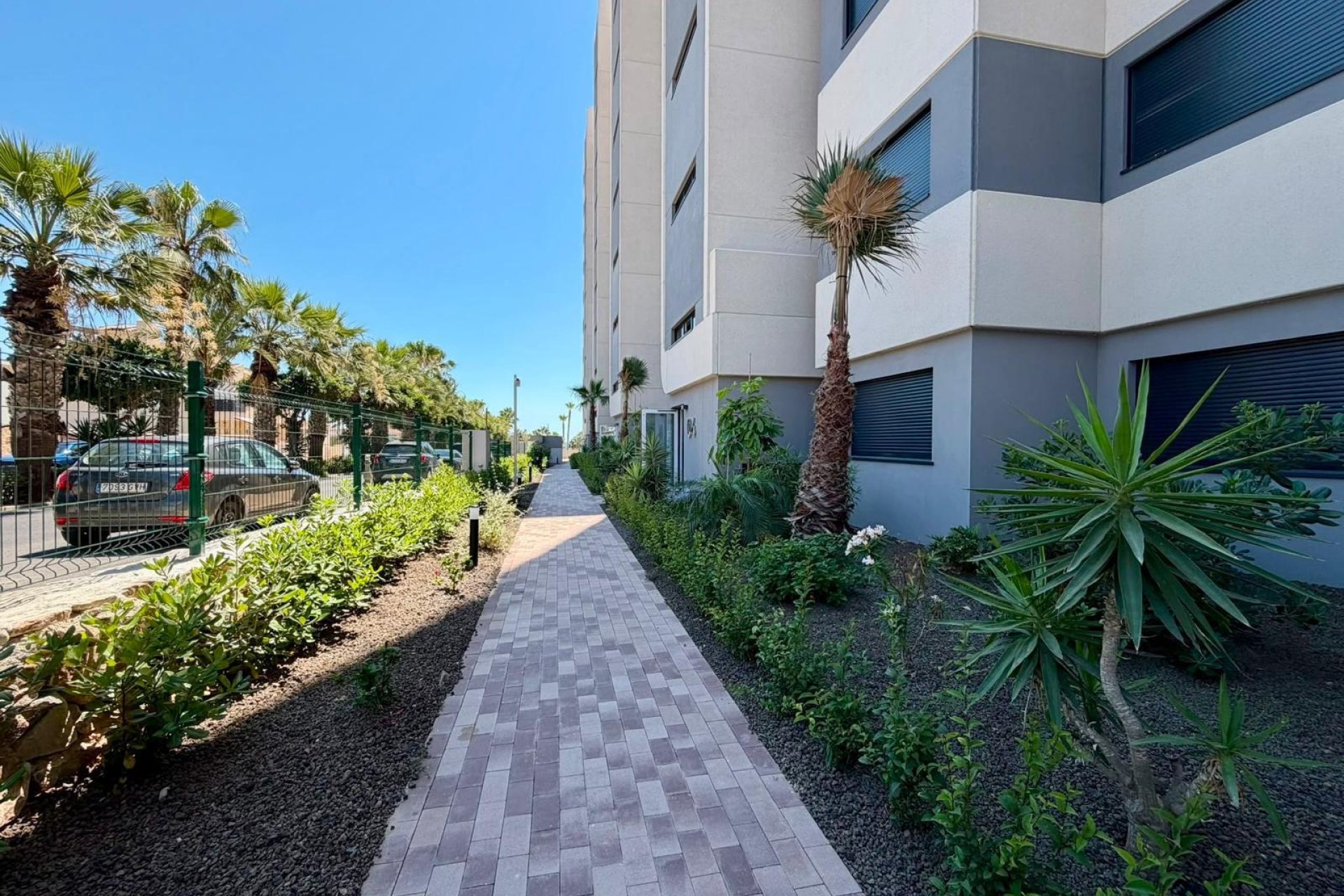 Resale - Apartment -
Torrevieja - Punta Prima
