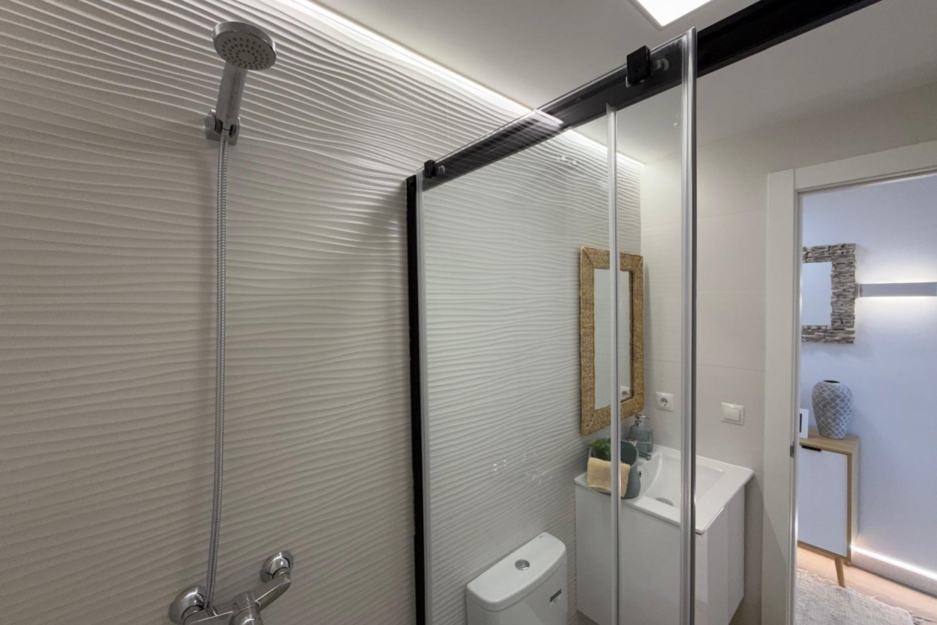 Resale - Apartment -
Torrevieja - Punta Prima