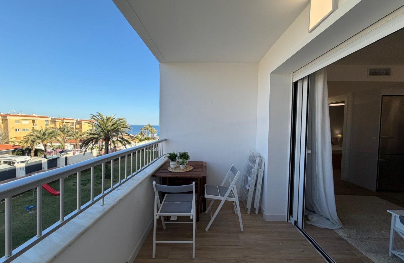 Resale - Apartment -
Torrevieja - Punta Prima