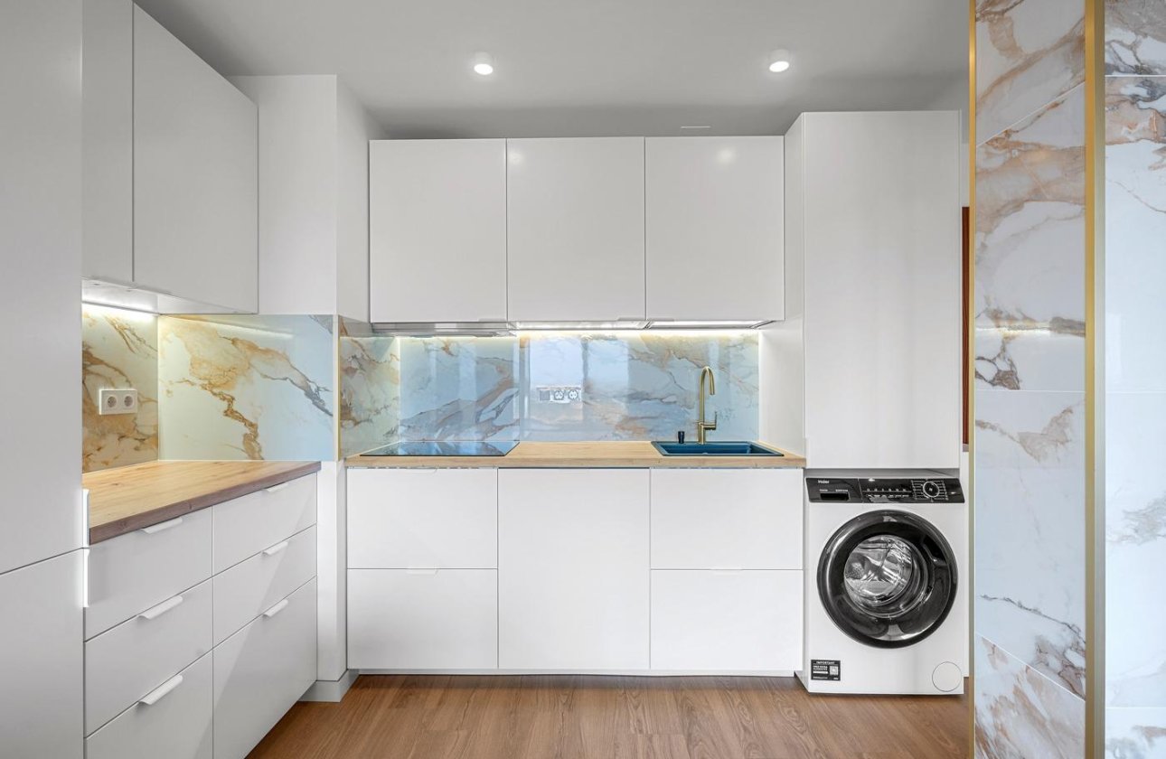 Resale - Apartment -
Torrevieja - Punta Prima