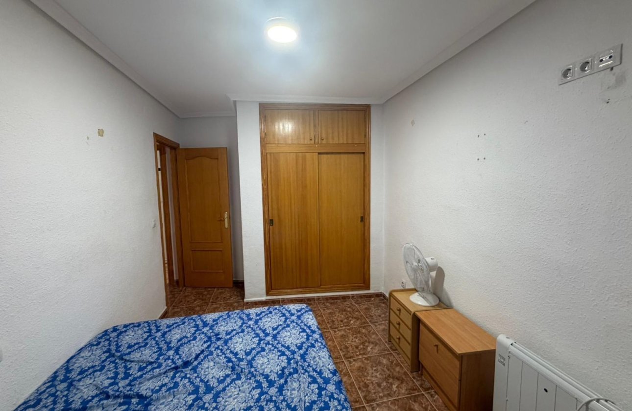 Resale - Apartment -
Torrevieja - Punta Prima