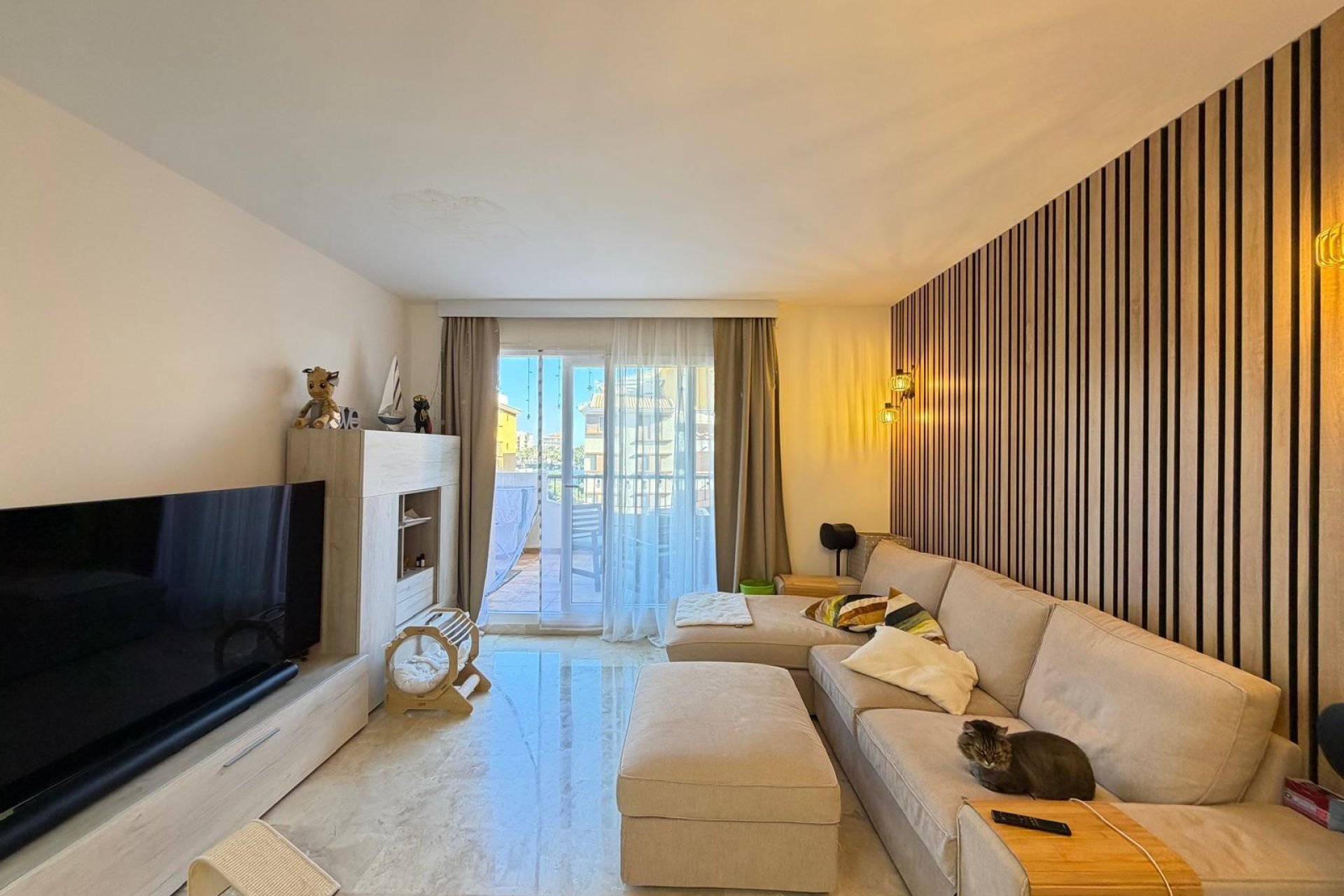 Resale - Apartment -
Torrevieja - Punta Prima