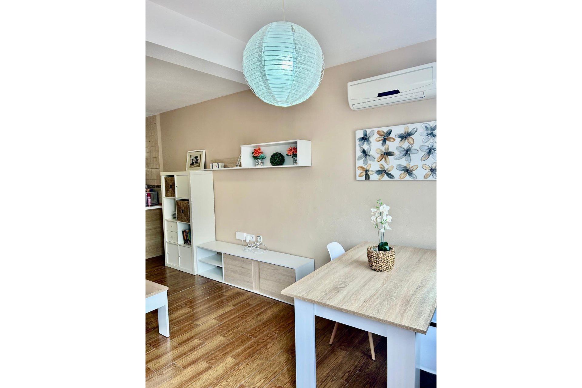 Resale - Apartment -
Torrevieja - Sector 25
