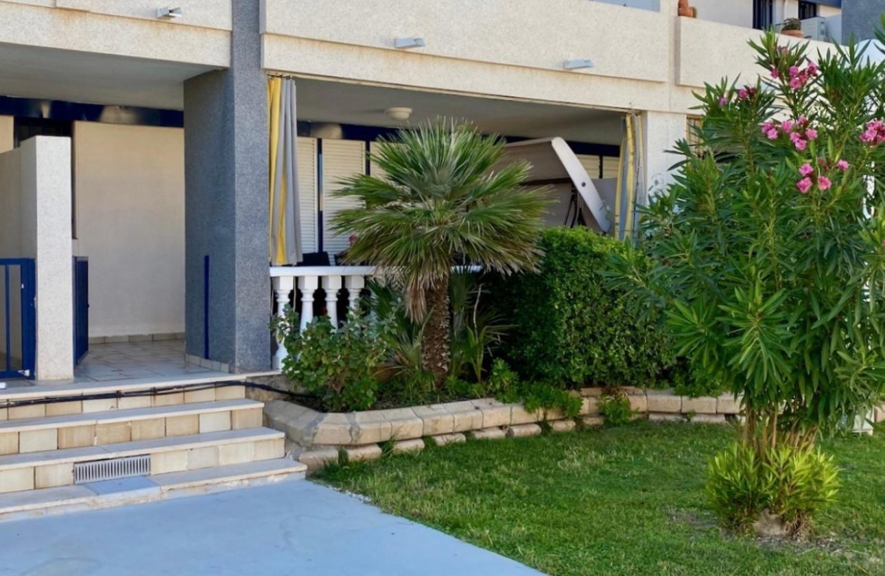 Resale - Apartment -
Torrevieja - Torre La Mata