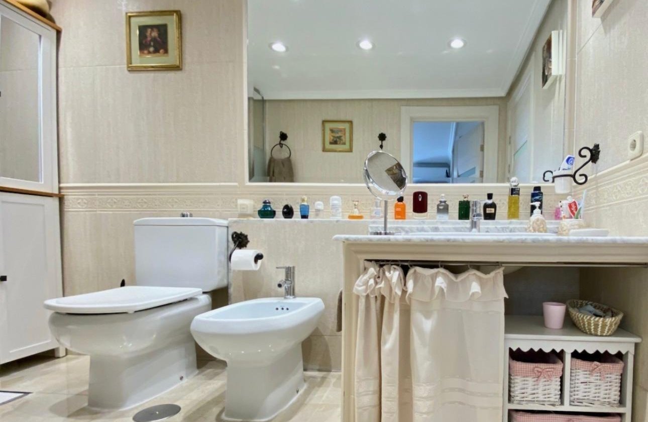 Resale - Apartment -
Torrevieja - Torre La Mata