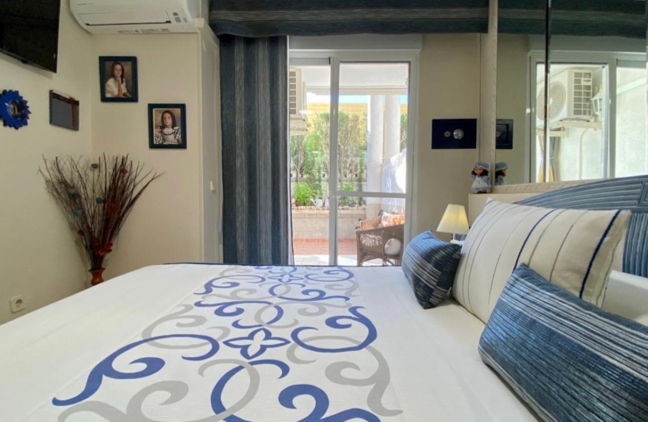 Resale - Apartment -
Torrevieja - Torre La Mata