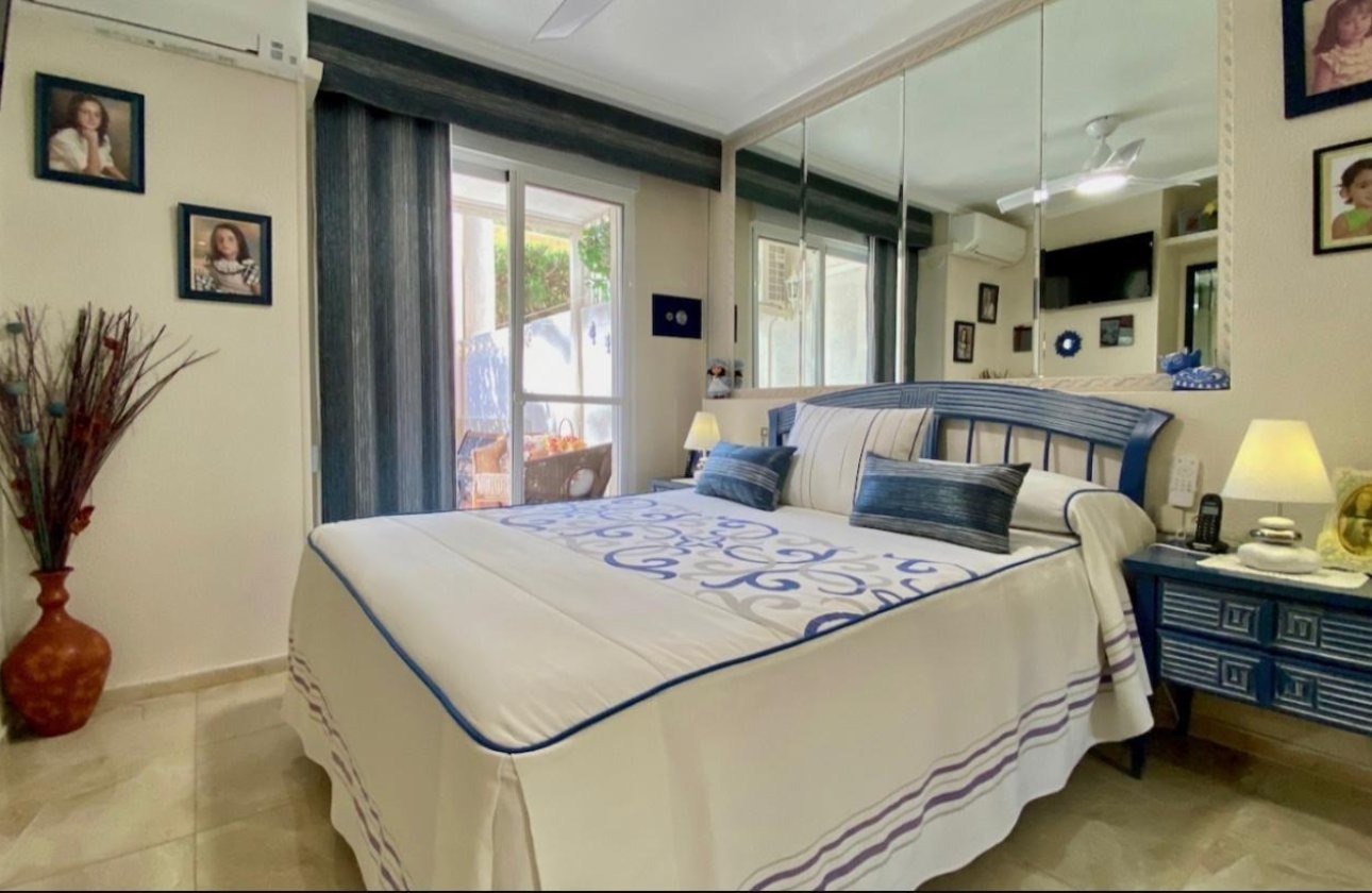 Resale - Apartment -
Torrevieja - Torre La Mata