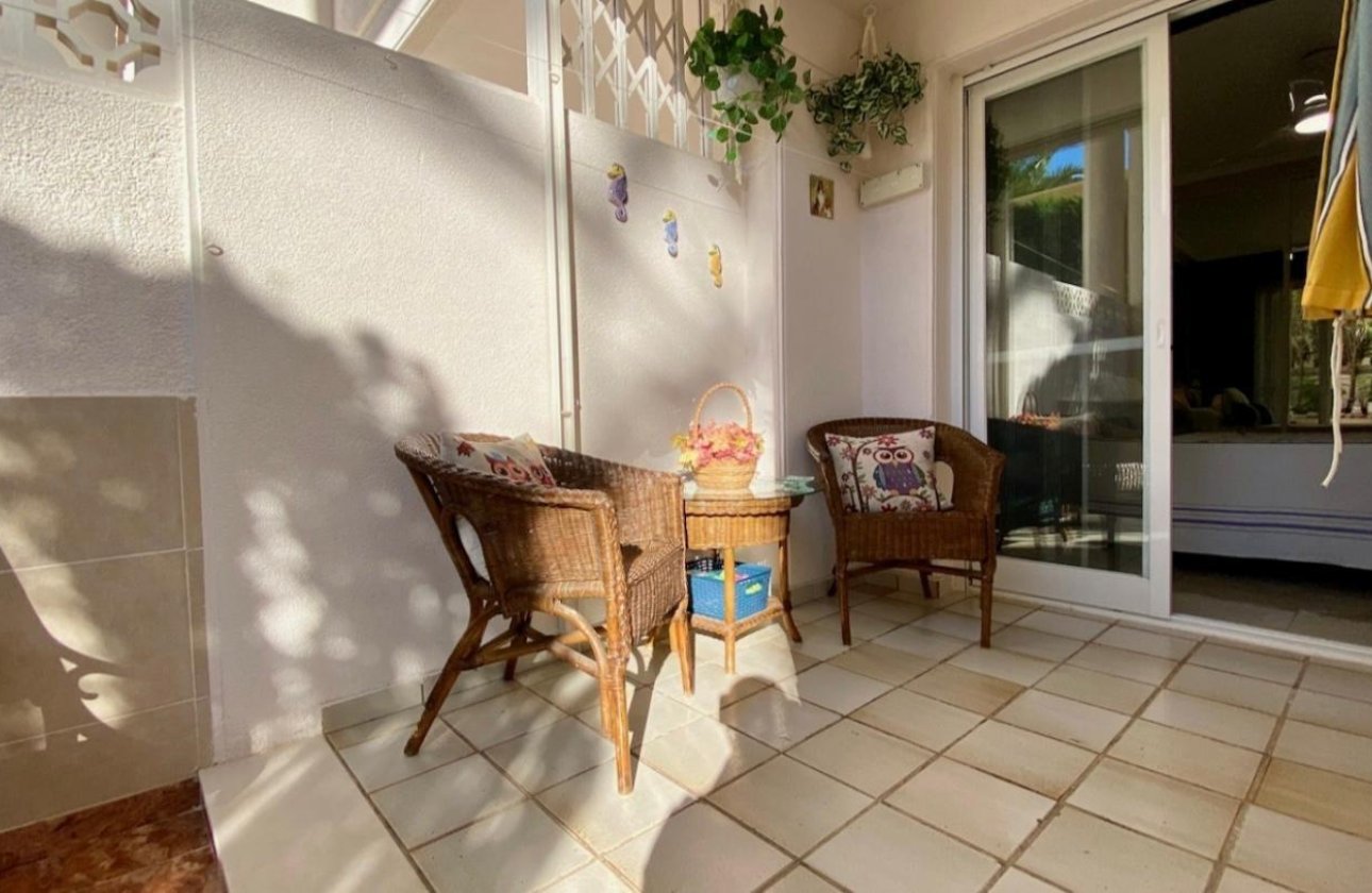 Resale - Apartment -
Torrevieja - Torre La Mata