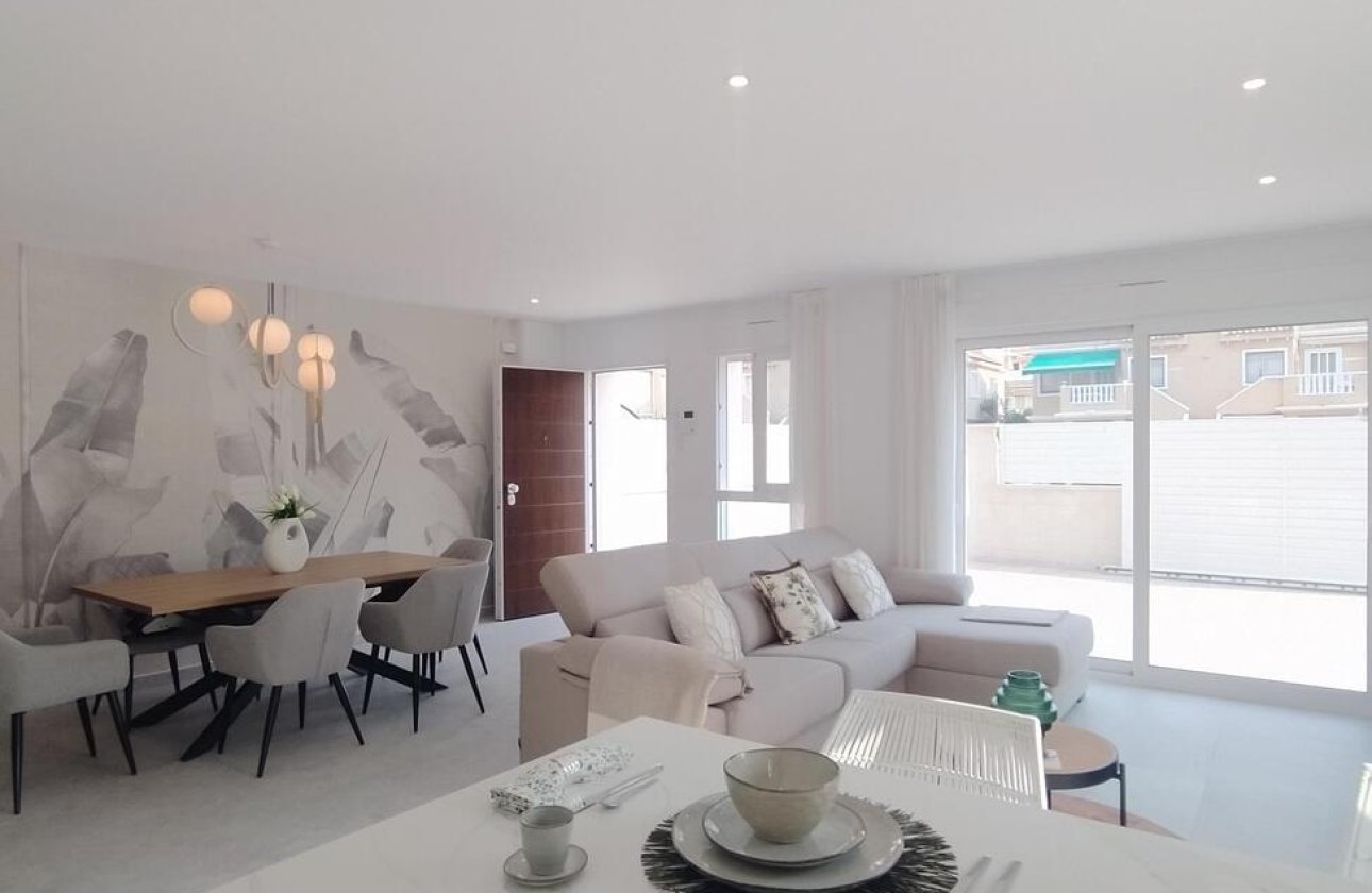 Resale - Apartment -
Torrevieja - Torreblanca