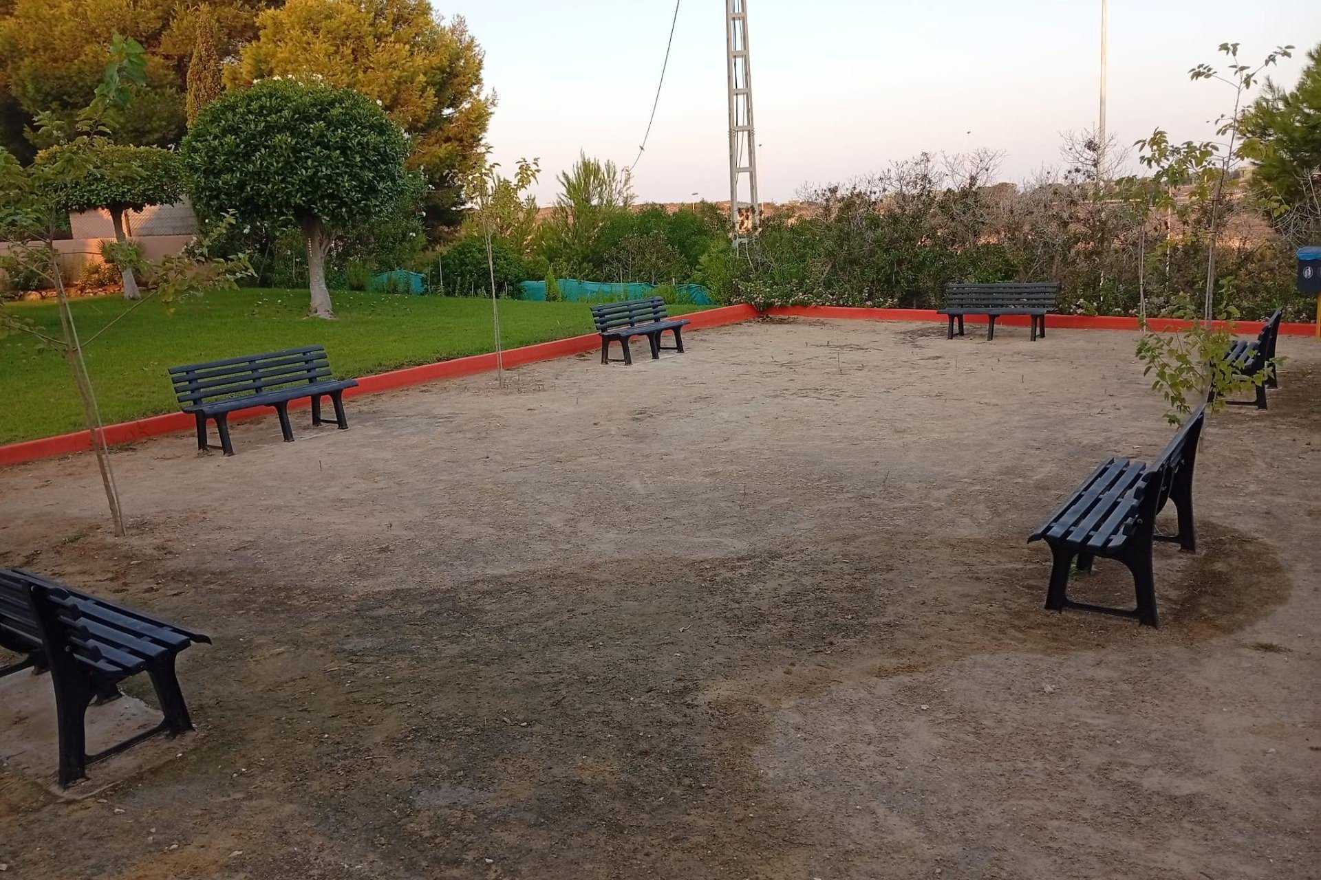 Resale - Apartment -
Torrevieja - Torreblanca