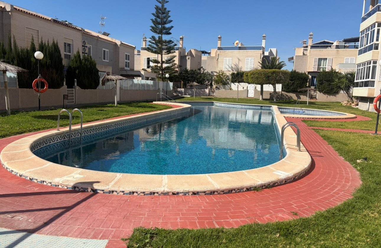 Resale - Apartment -
Torrevieja - Torreblanca