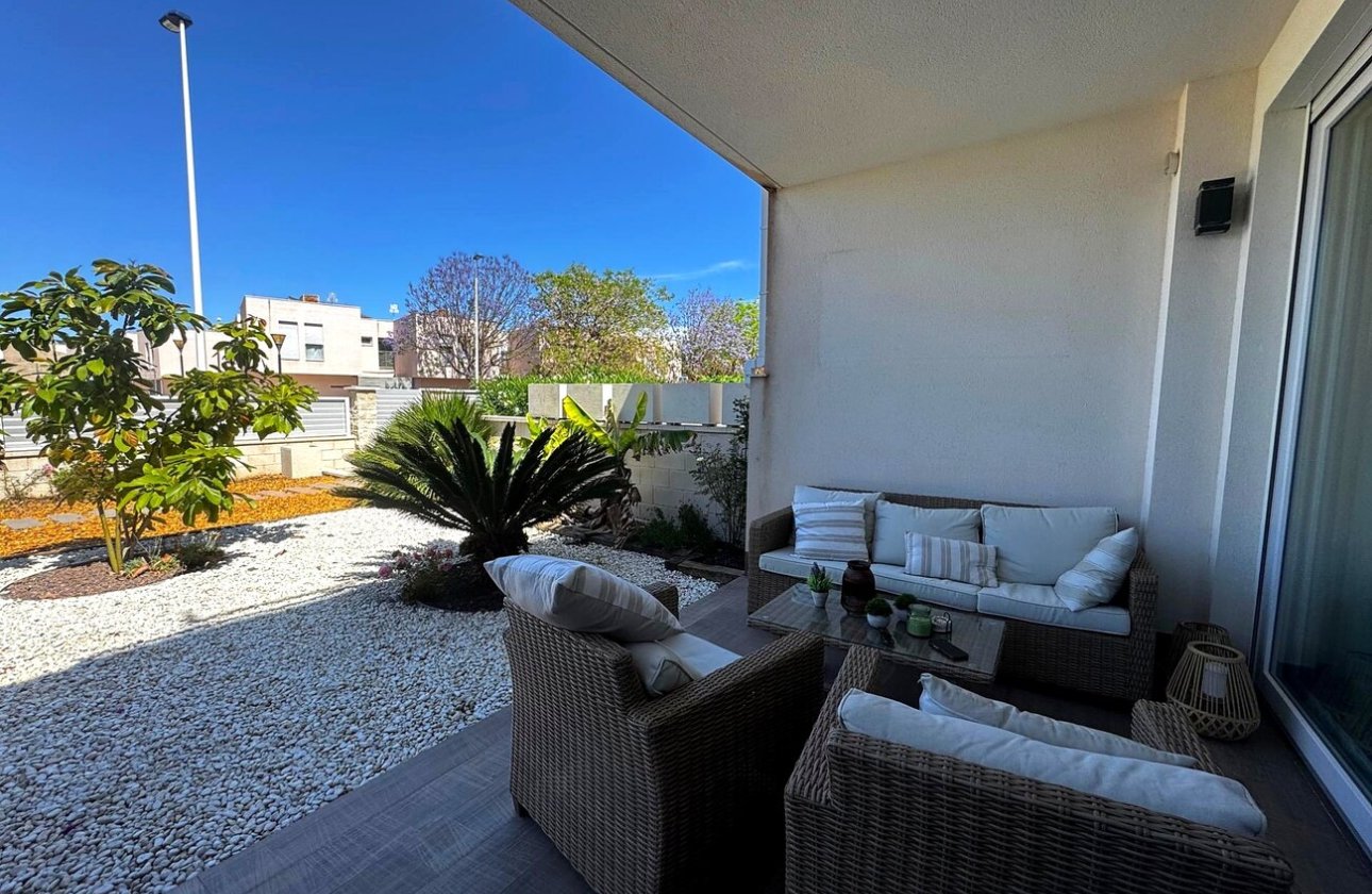 Resale - Apartment -
Torrevieja - Torreta Florida