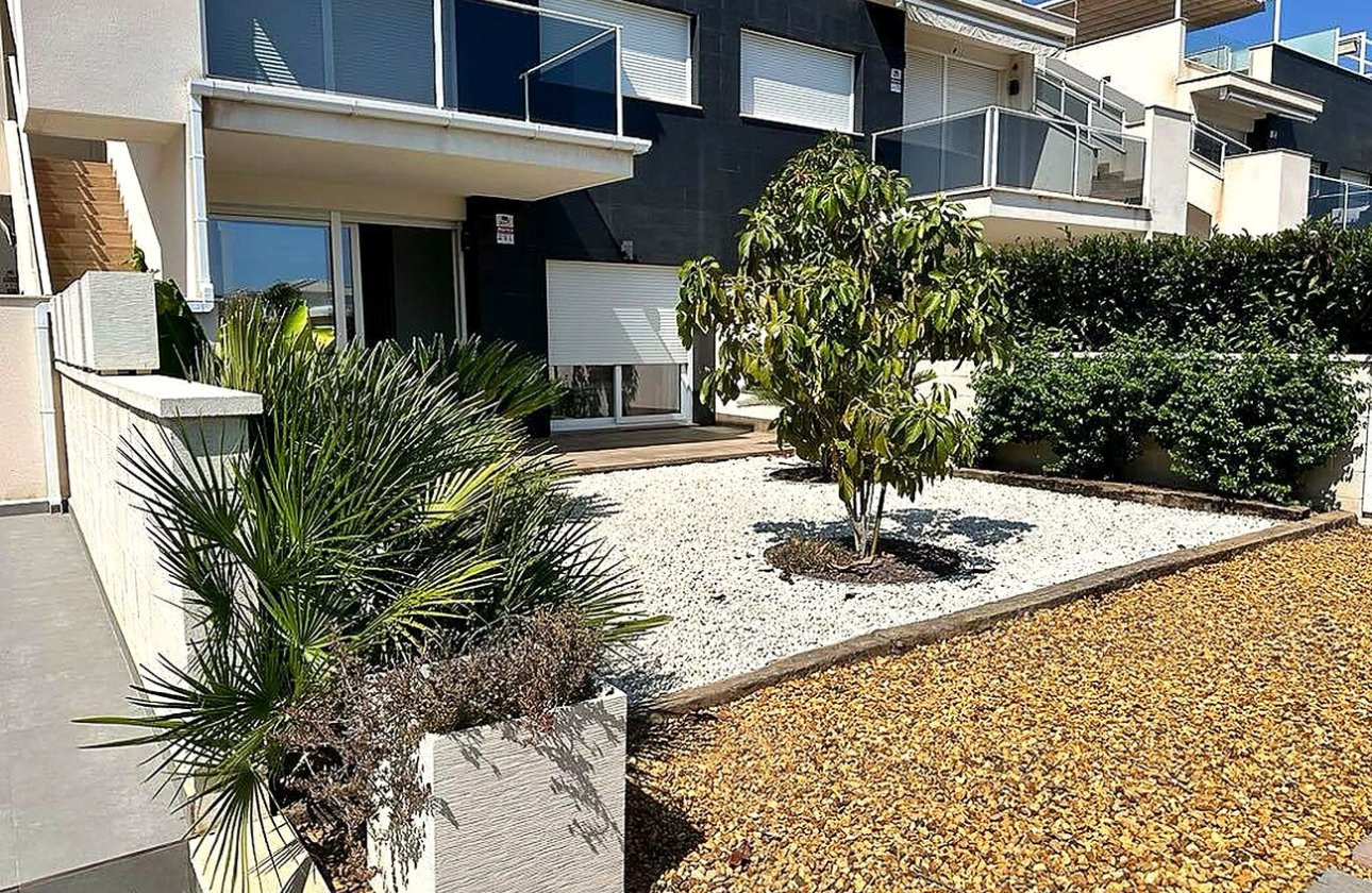 Resale - Apartment -
Torrevieja - Torreta Florida