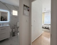 Resale - Apartment -
Torrevieja - Urb. Calas Blancas III