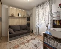 Resale - Apartment -
Torrevieja - Urb. Calas Blancas III