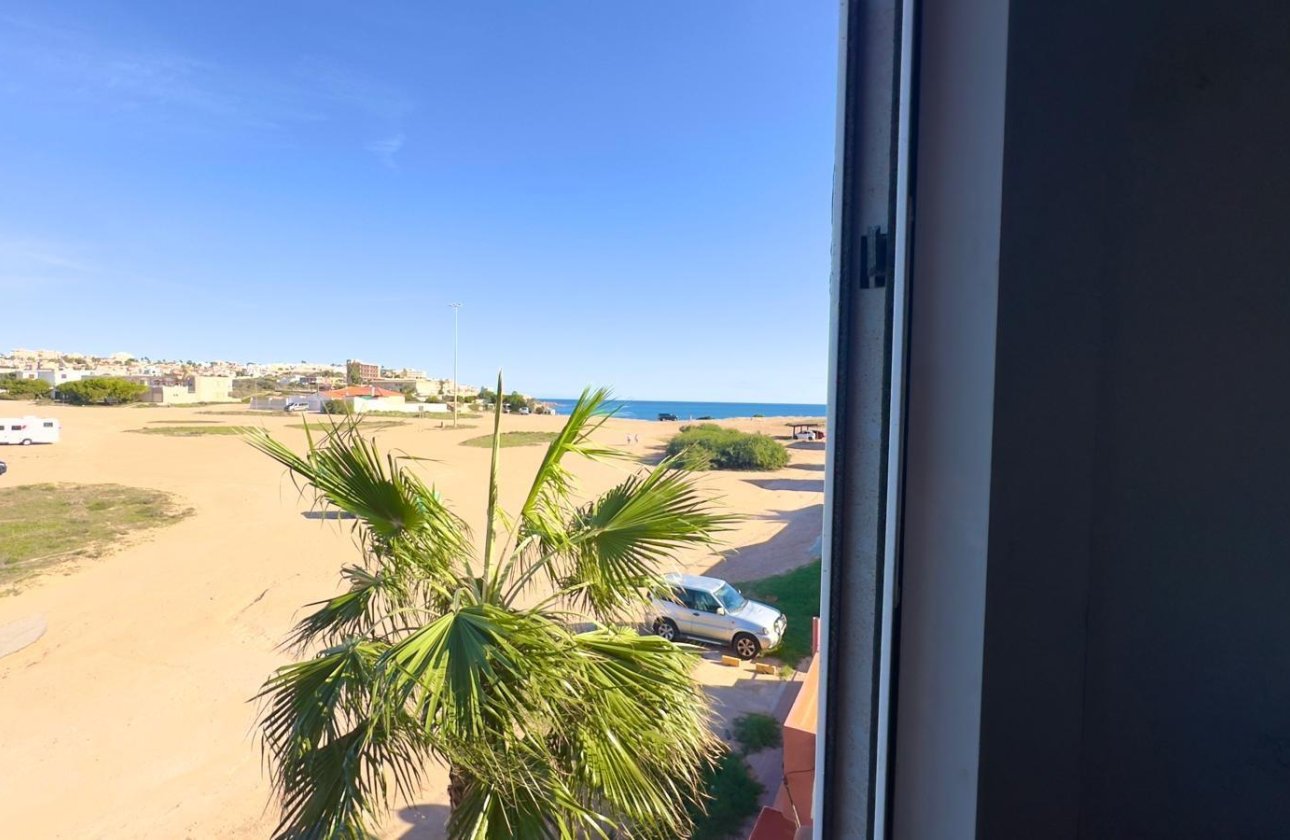 Resale - Apartment -
Torrevieja - Zona Los Frutales