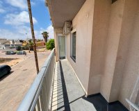 Resale - Apartment -
Torrevieja - Zona Los Frutales