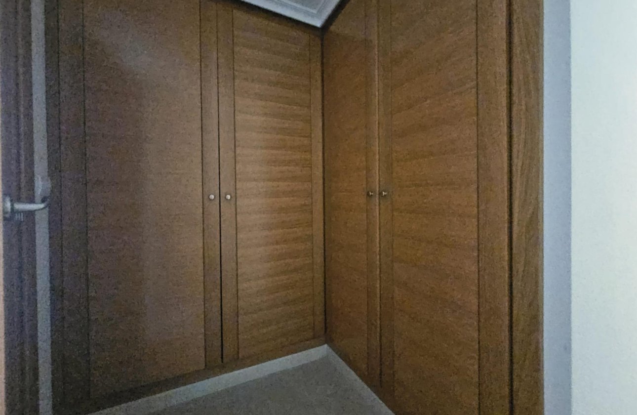 Resale - Apartment -
Torrevieja