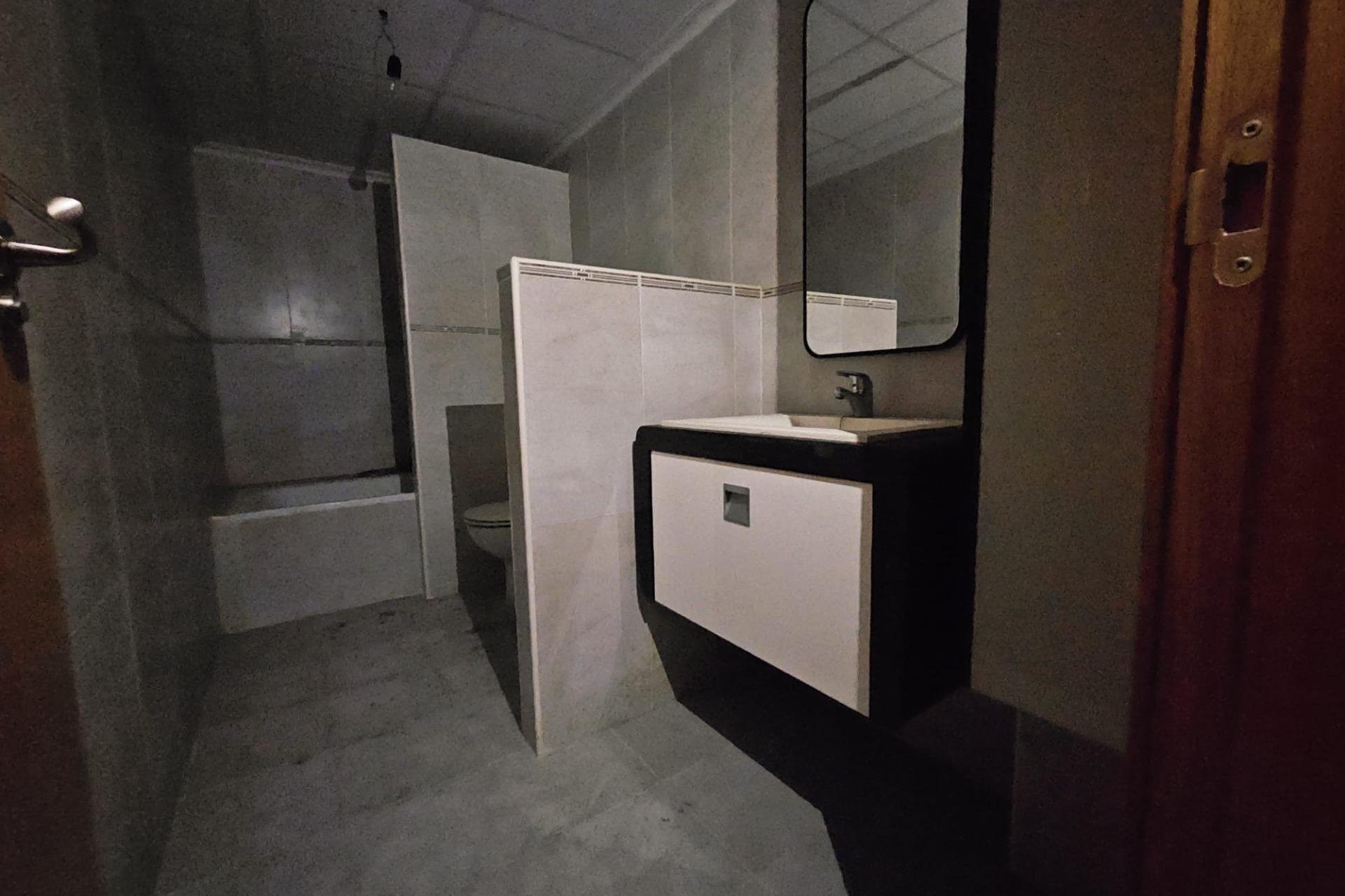 Resale - Apartment -
Torrevieja