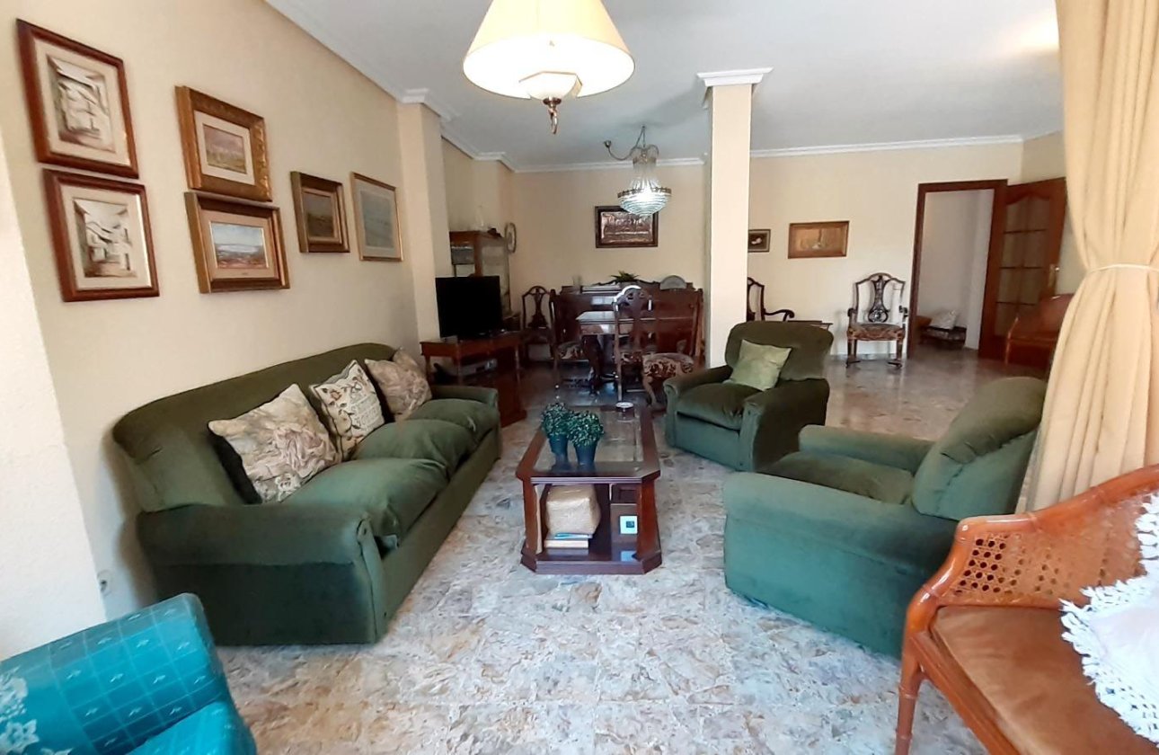 Resale - Apartment -
Torrevieja