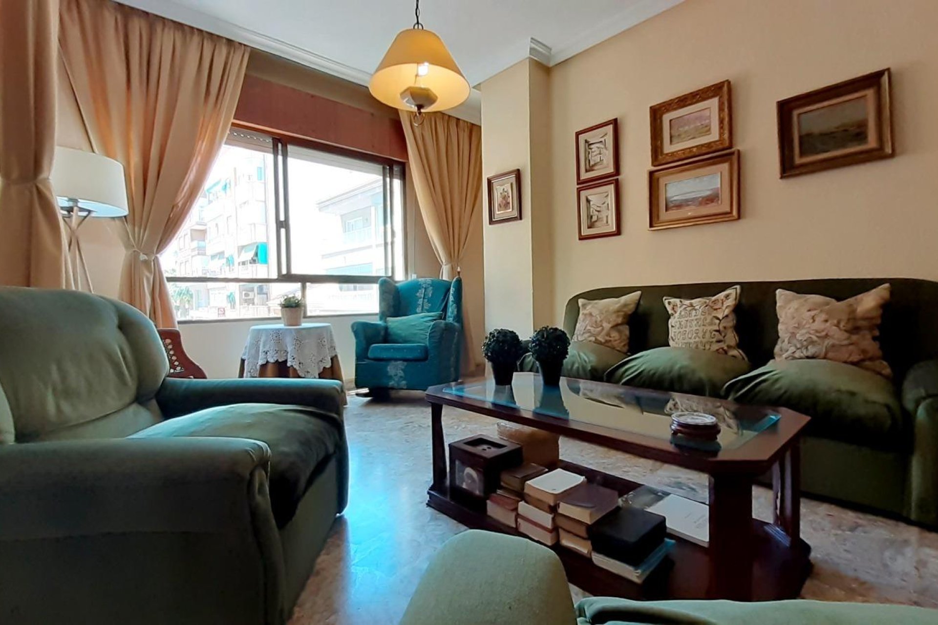 Resale - Apartment -
Torrevieja