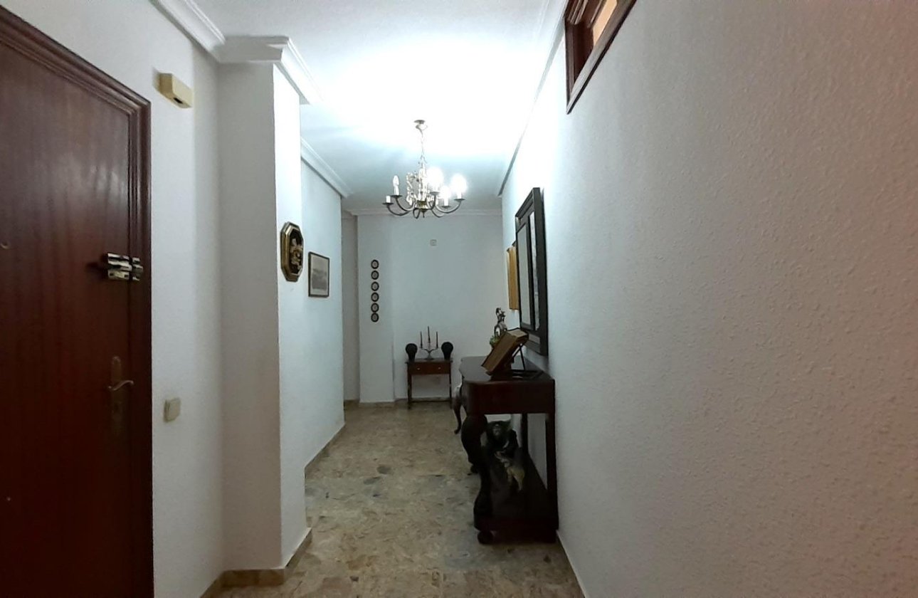 Resale - Apartment -
Torrevieja