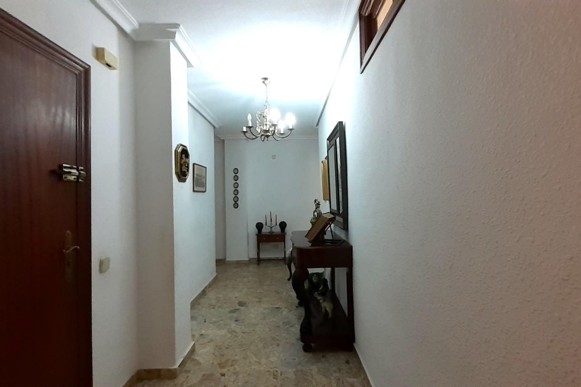 Resale - Apartment -
Torrevieja