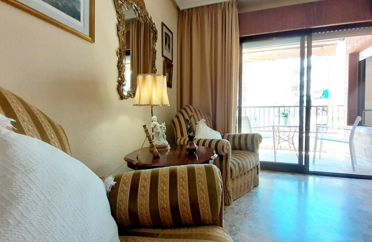 Resale - Apartment -
Torrevieja