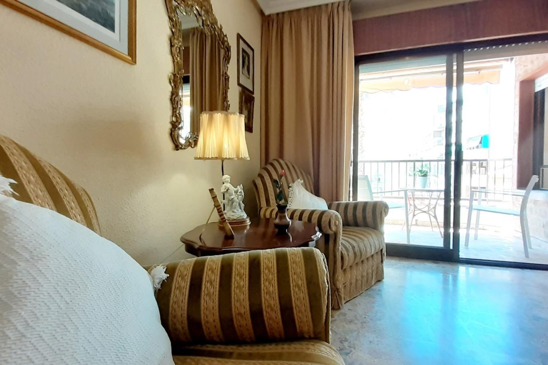 Resale - Apartment -
Torrevieja
