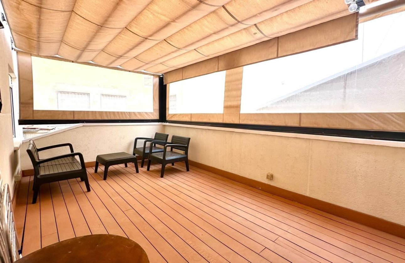 Resale - Apartment -
Torrevieja