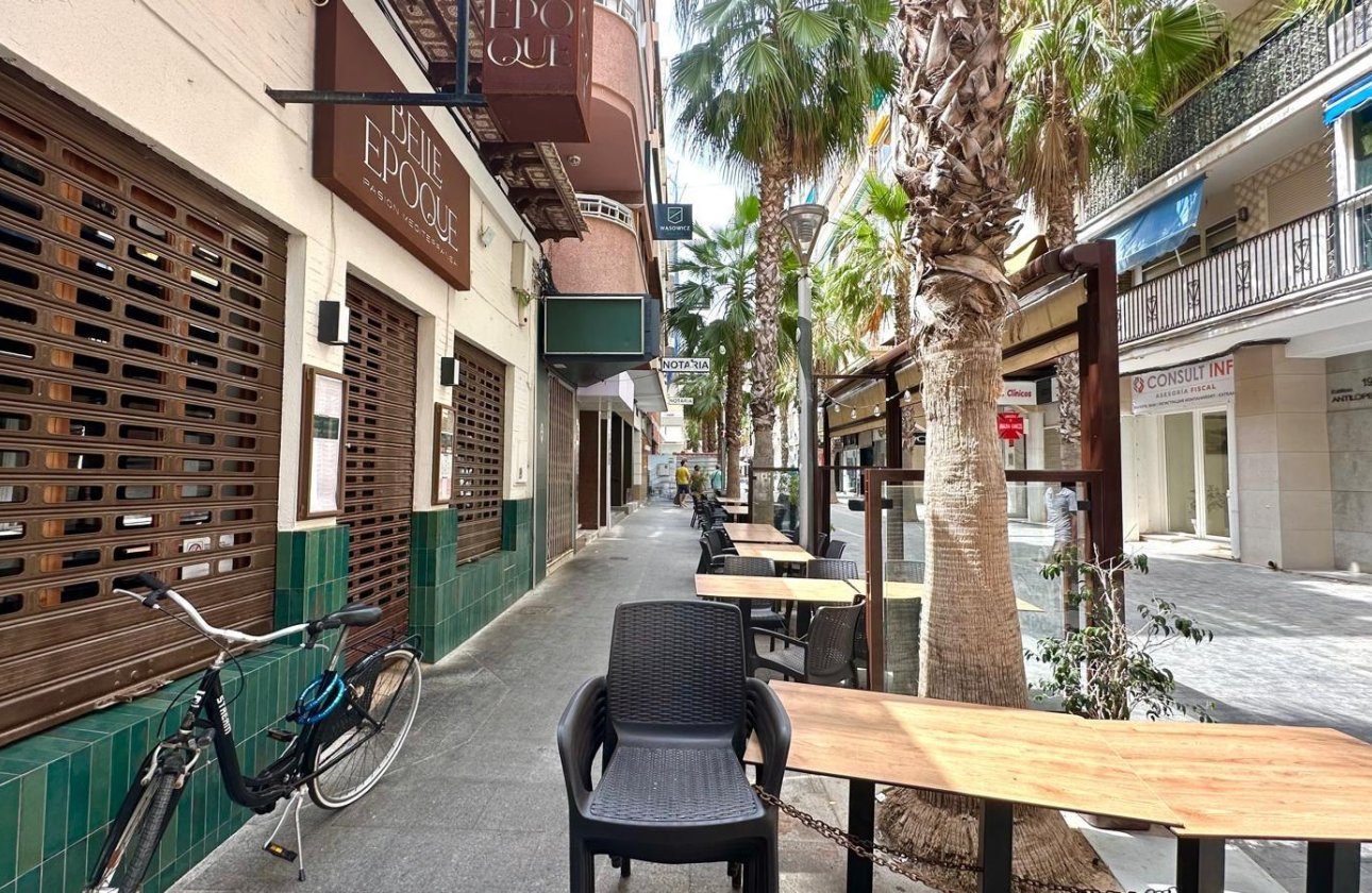 Resale - Apartment -
Torrevieja