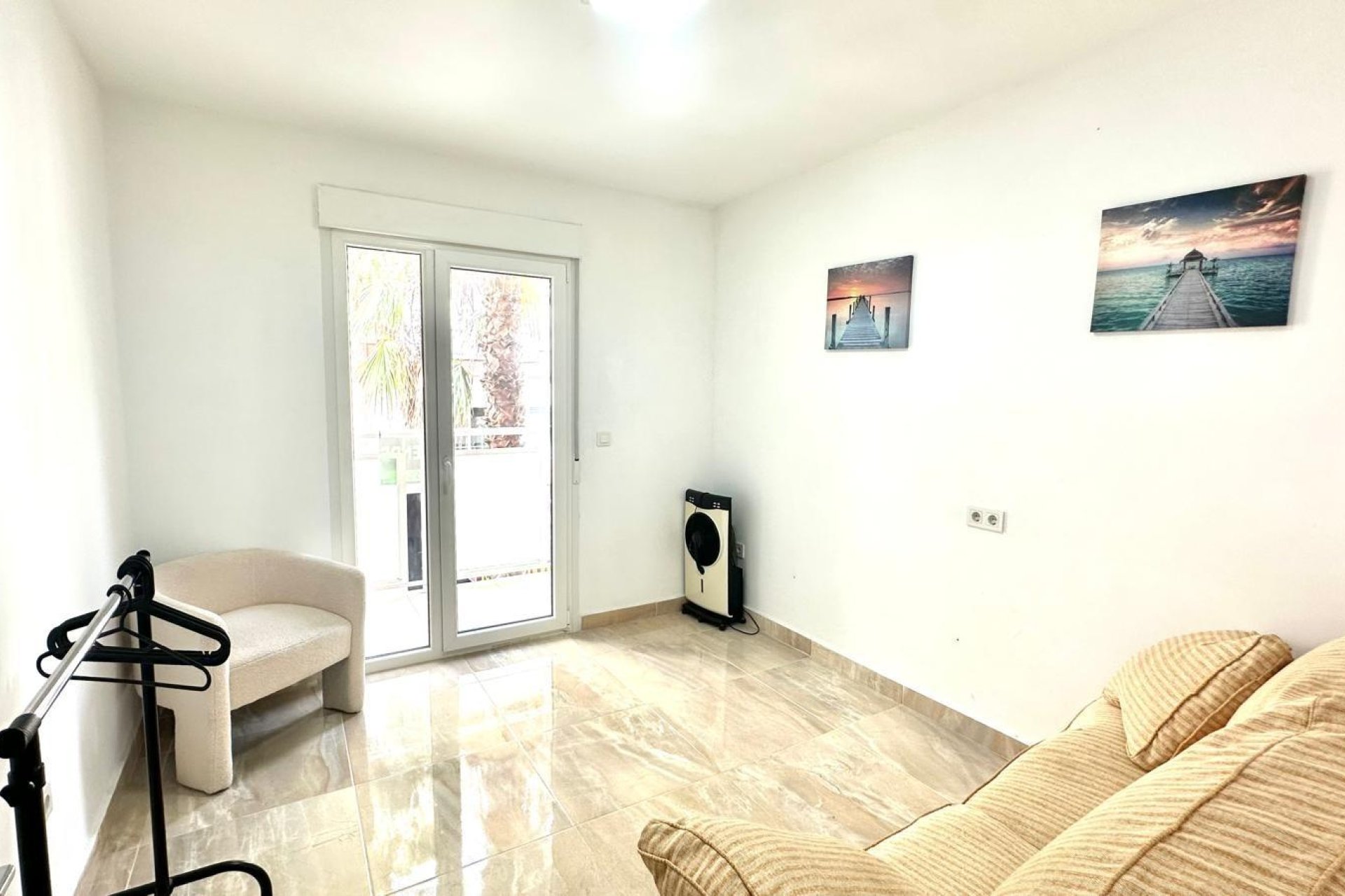 Resale - Apartment -
Torrevieja