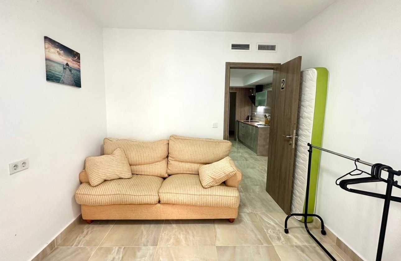 Resale - Apartment -
Torrevieja