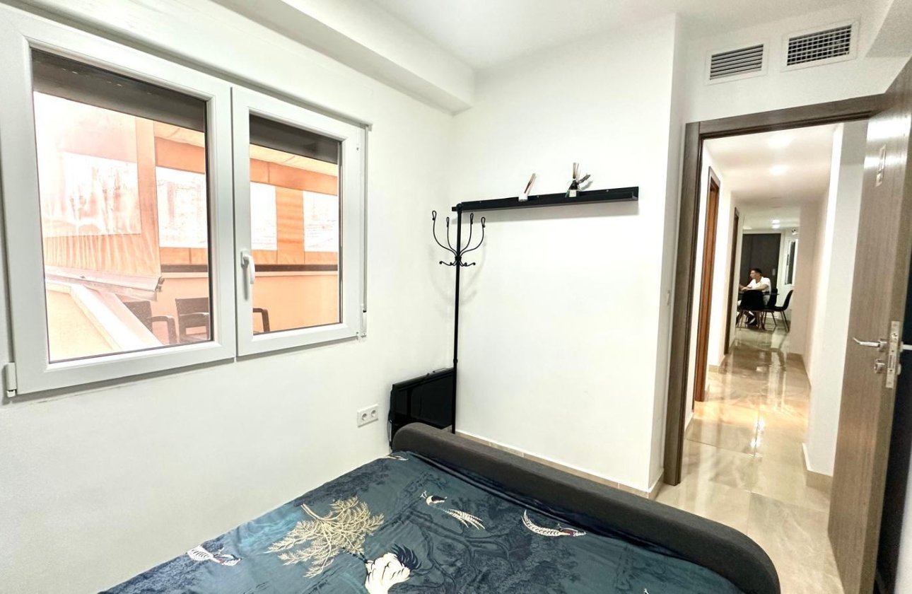 Resale - Apartment -
Torrevieja