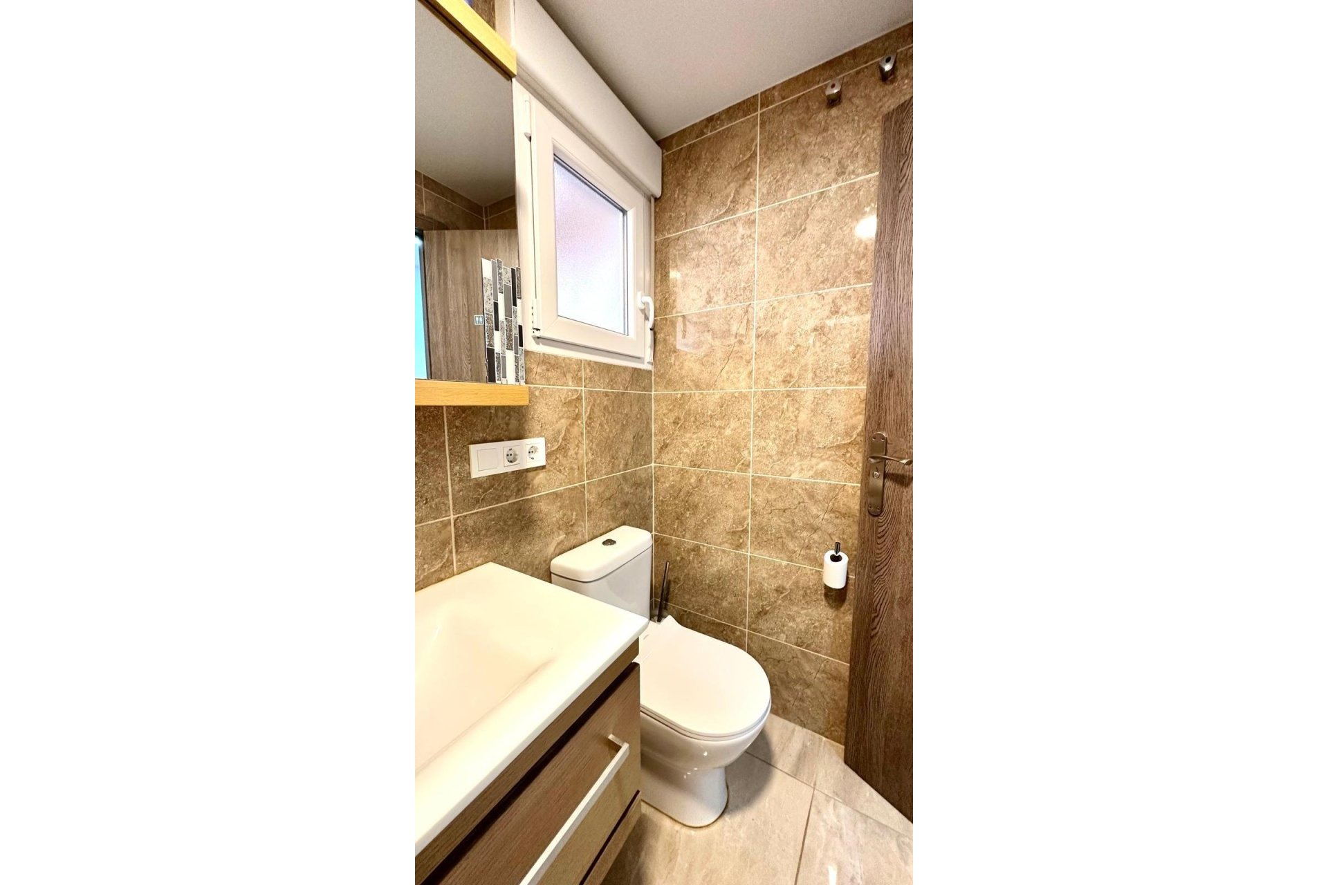 Resale - Apartment -
Torrevieja