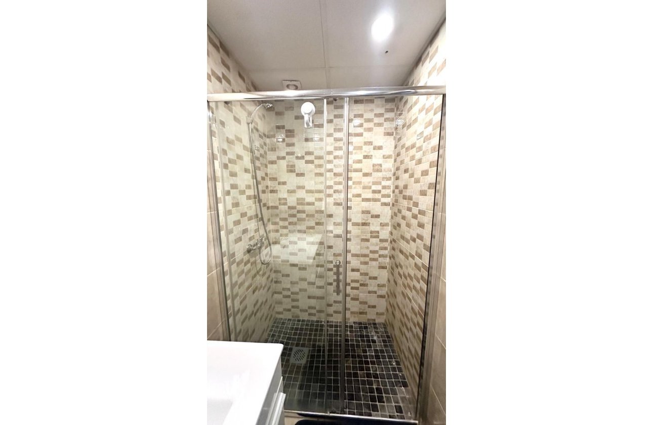 Resale - Apartment -
Torrevieja