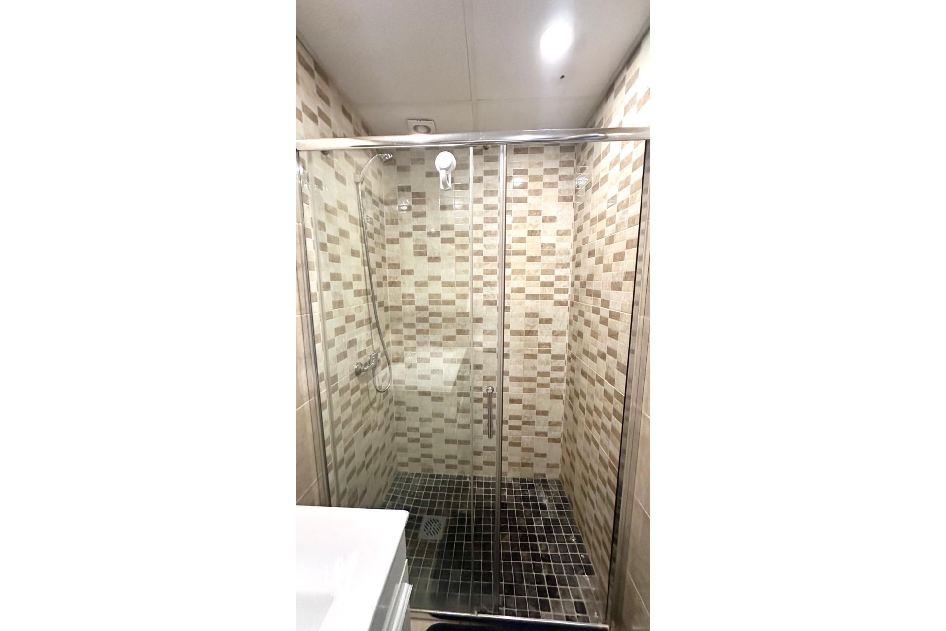 Resale - Apartment -
Torrevieja