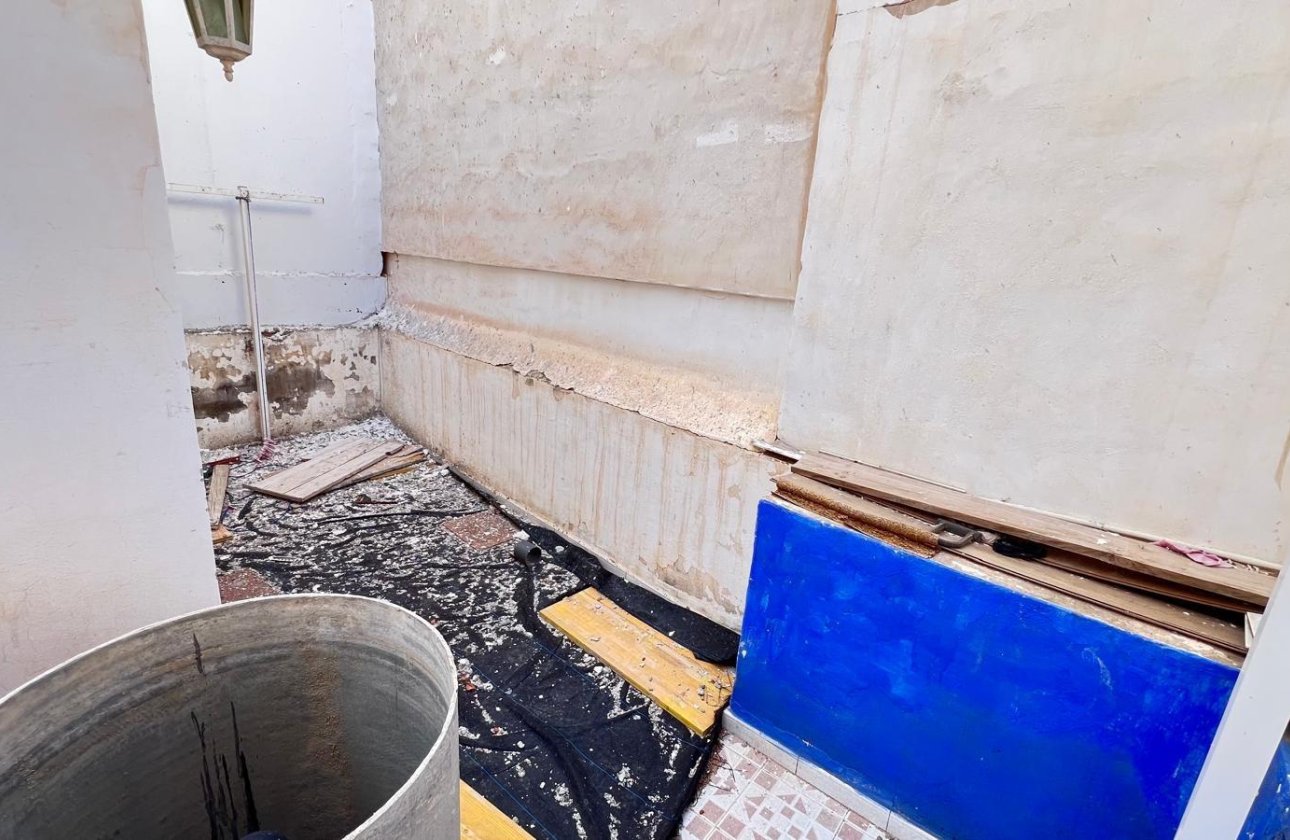 Resale - Apartment -
Torrevieja