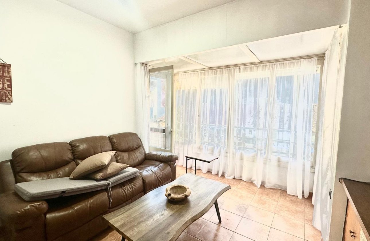 Resale - Apartment -
Torrevieja