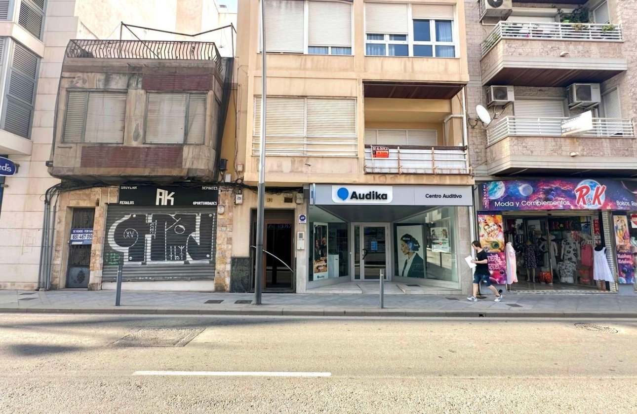 Resale - Apartment -
Torrevieja