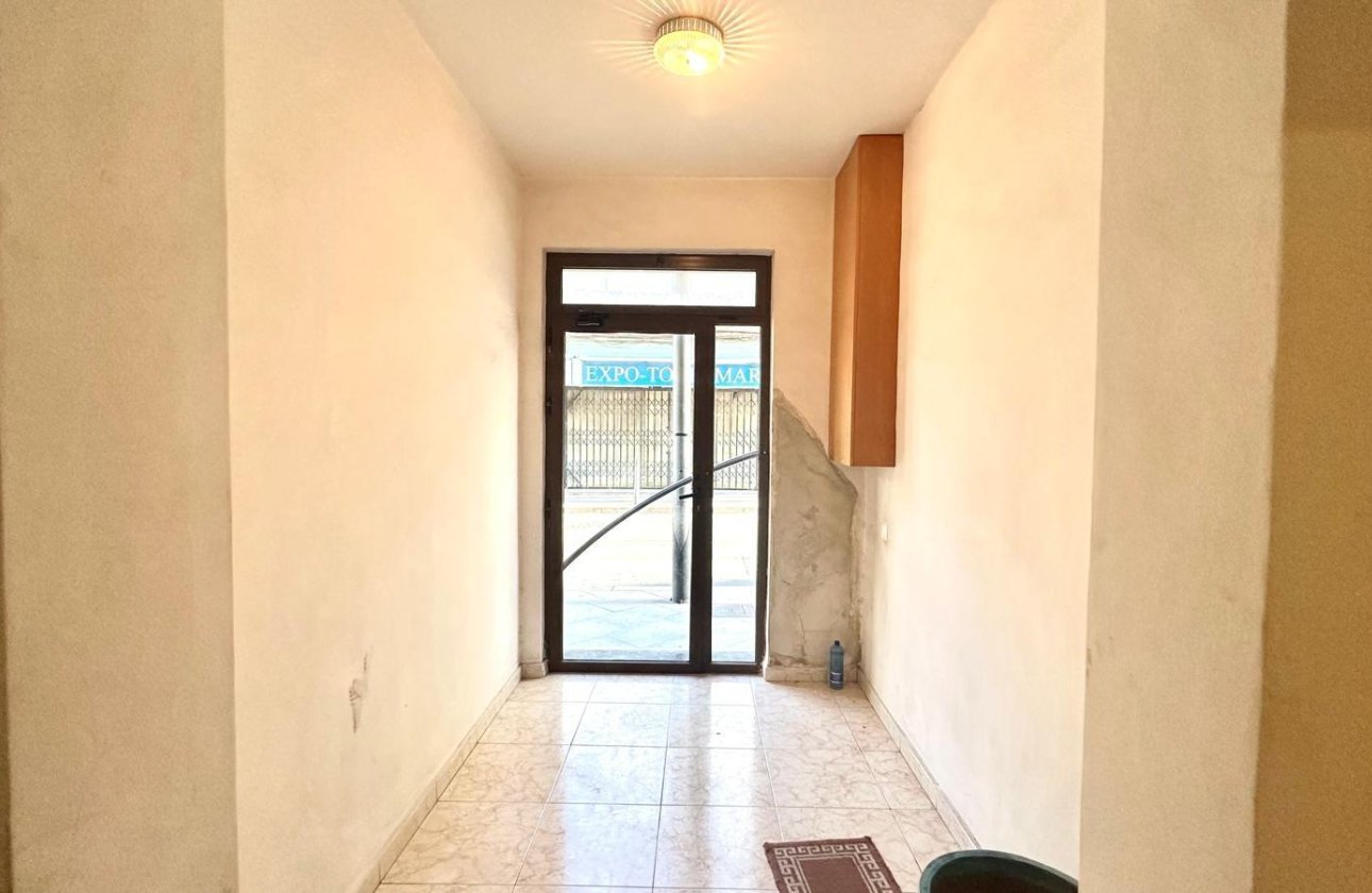 Resale - Apartment -
Torrevieja