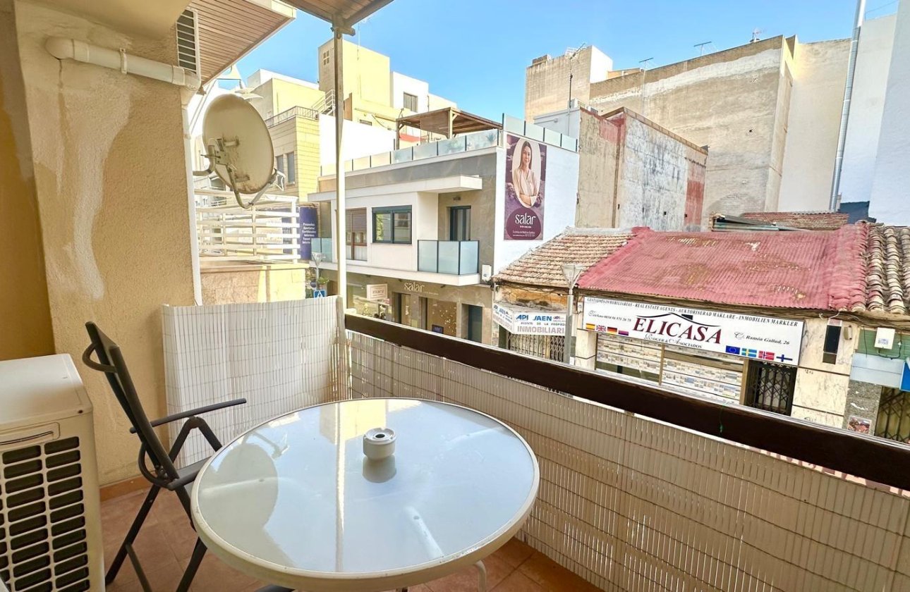 Resale - Apartment -
Torrevieja