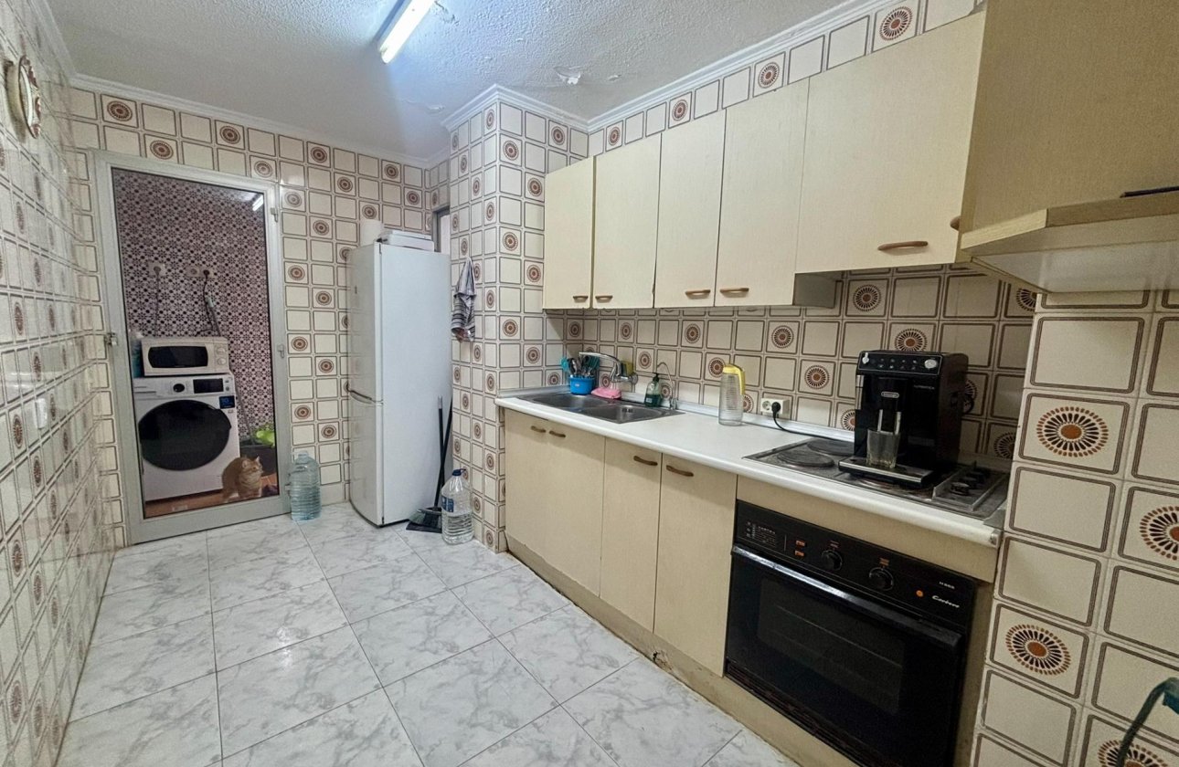 Resale - Apartment -
Torrevieja