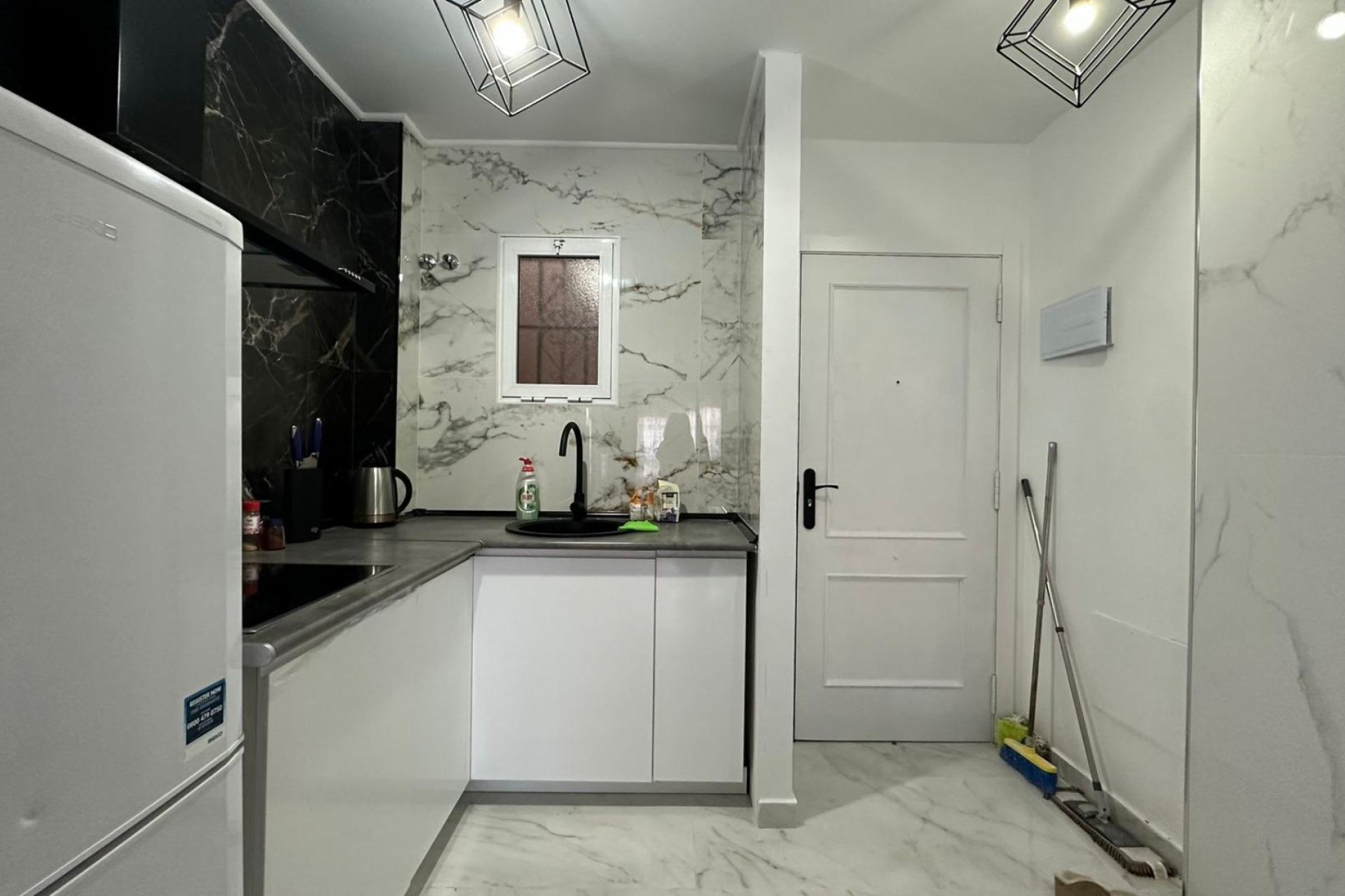 Resale - Apartment -
Torrevieja