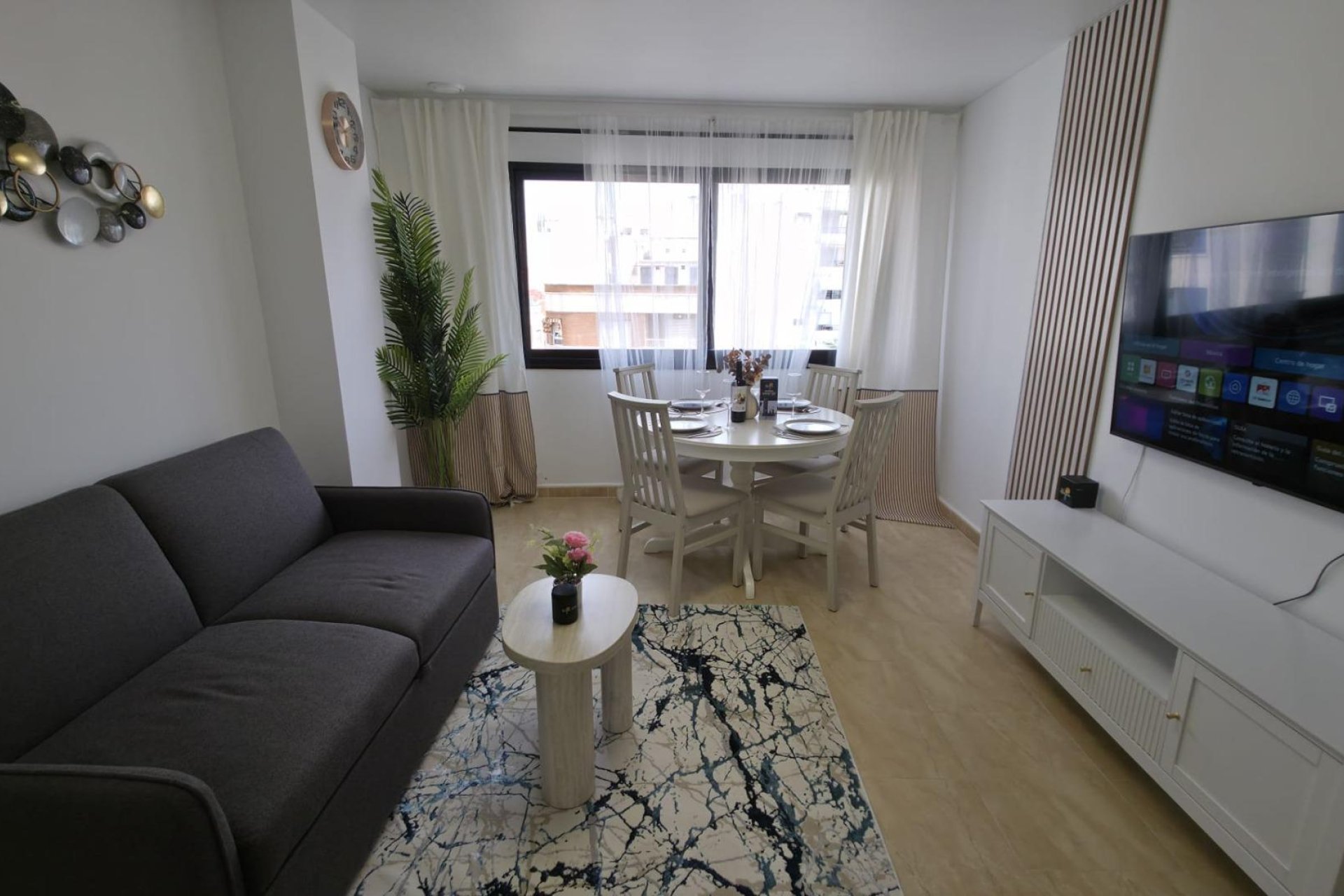 Resale - Apartment -
Torrevieja