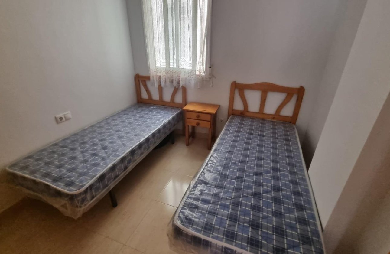 Resale - Apartment -
Torrevieja