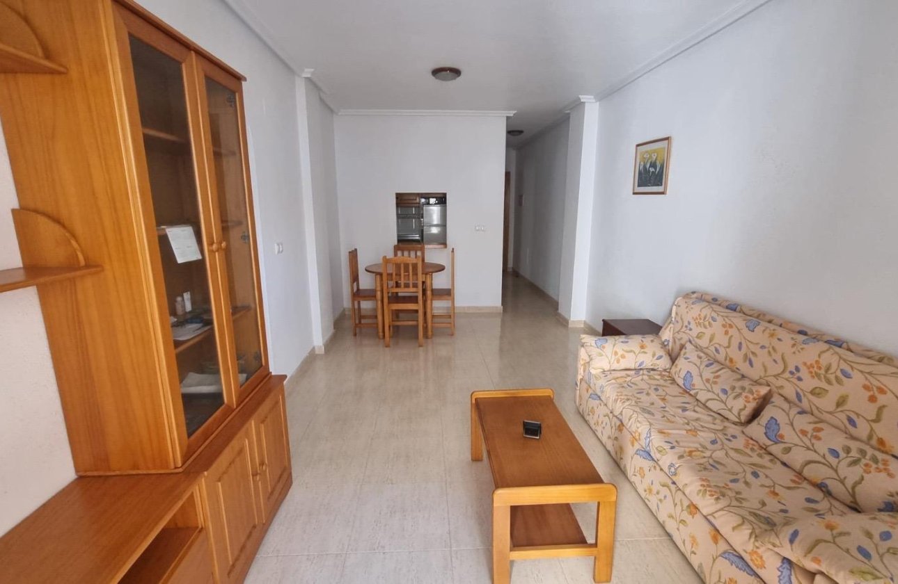 Resale - Apartment -
Torrevieja